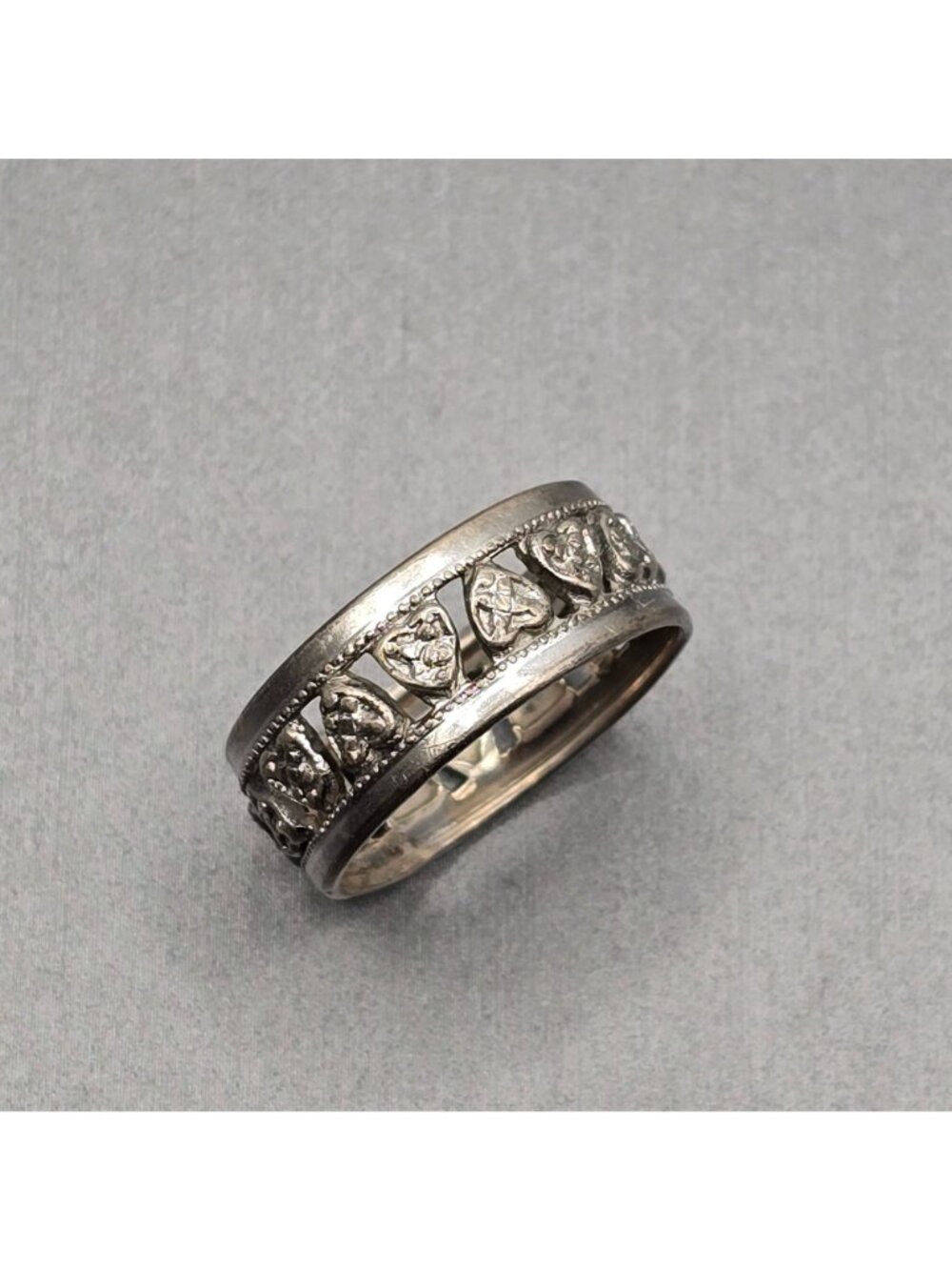Vintage Sterling Silver Heart Band Ring Size 9 Filigree Cutout Band Signed FSDO - Picture 5 of 10